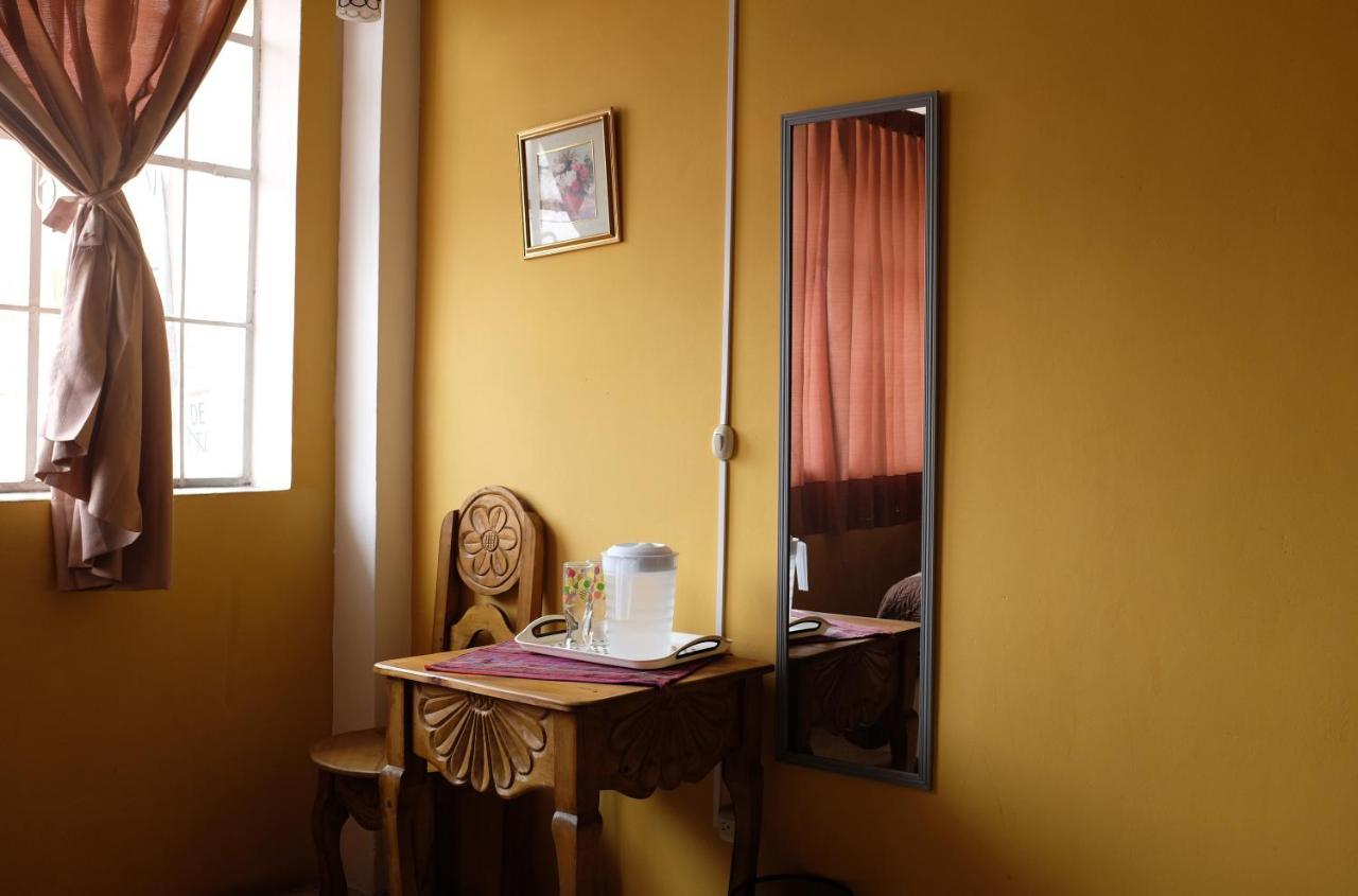 Hotel Shinula Huehuetenango Exteriör bild